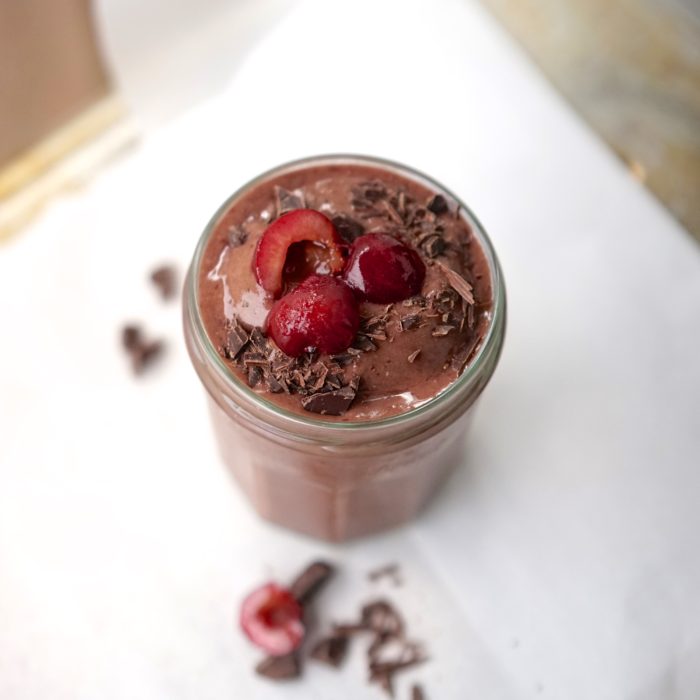 Vegan Dark Chocolate Cherry Smoothie | Living Healthy in Seattle