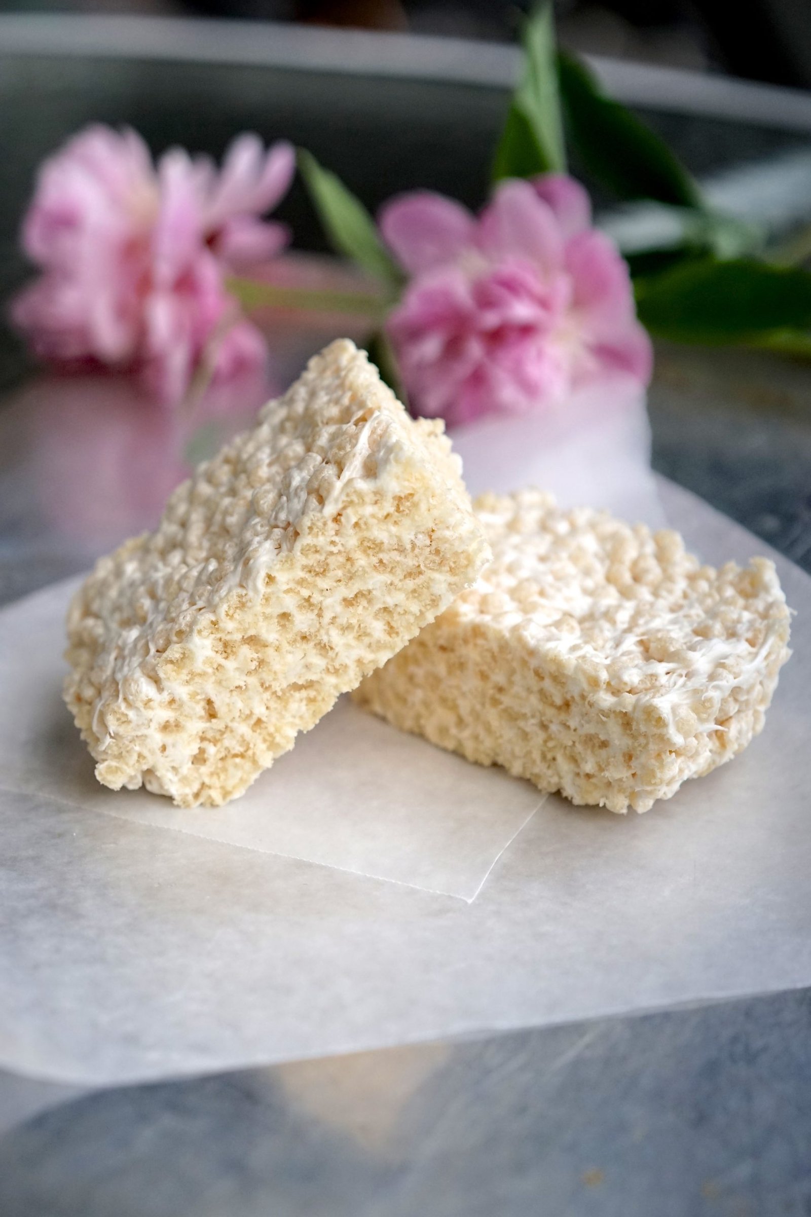 Easy Vegan Vanilla Rice Crispy Treats