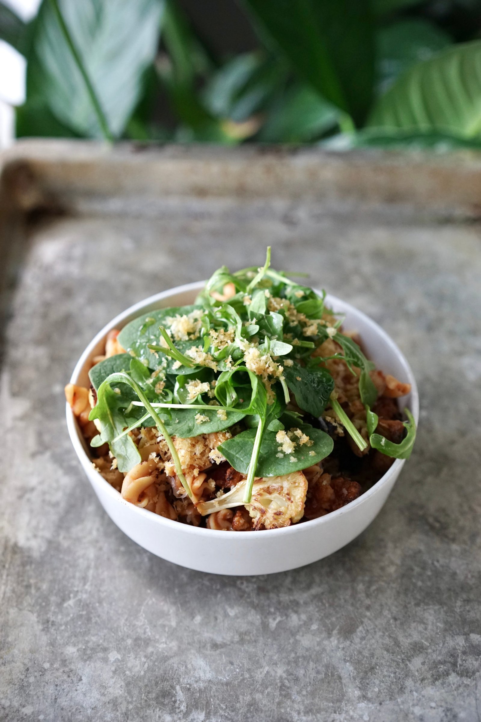 Chickpea Pasta with Marinara, Roasted Cauliflower & Lemony Arugula | Living Healthy in Seattle