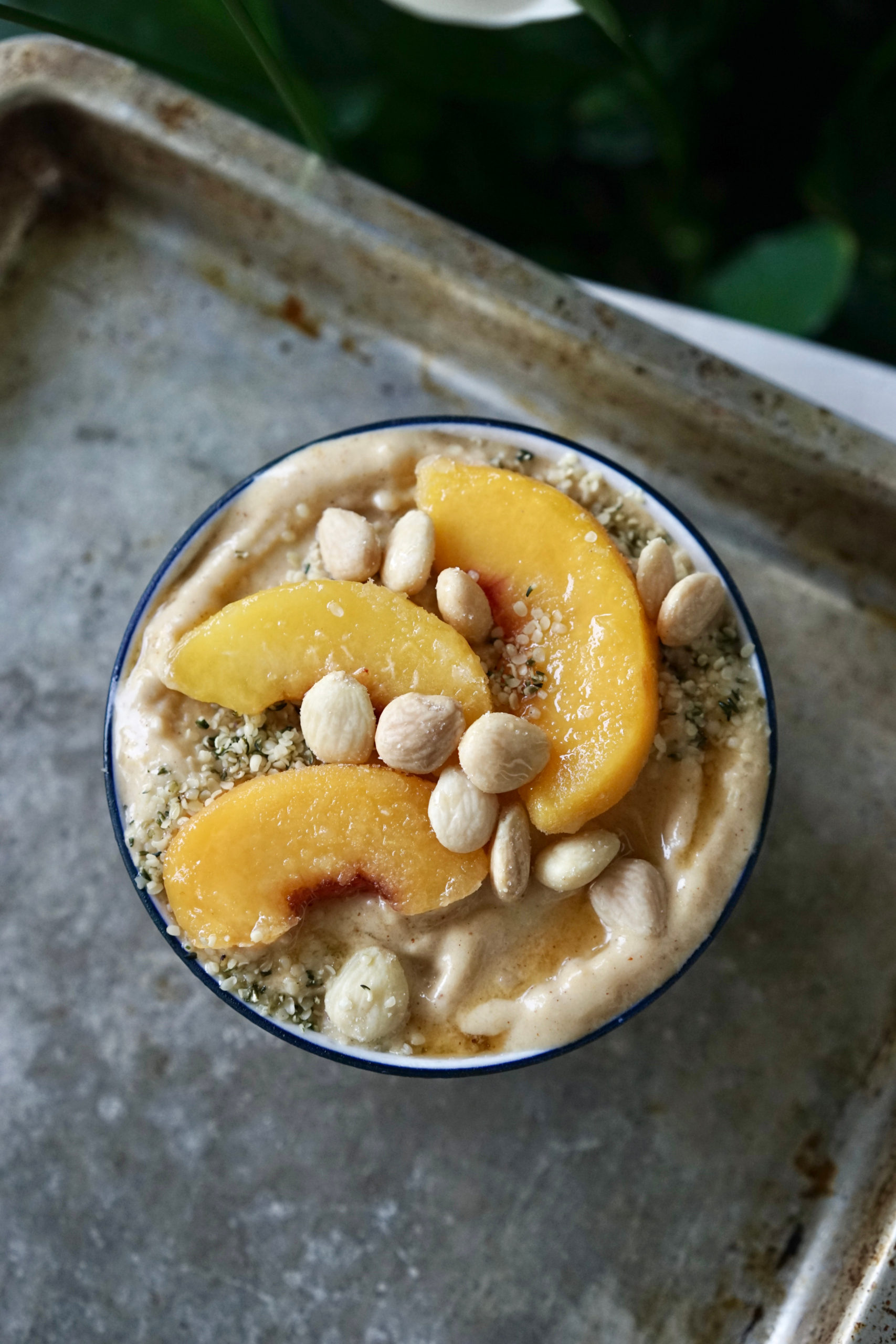 Peaches & Cream Smoothie Bowl | Living Healthy in Seattle