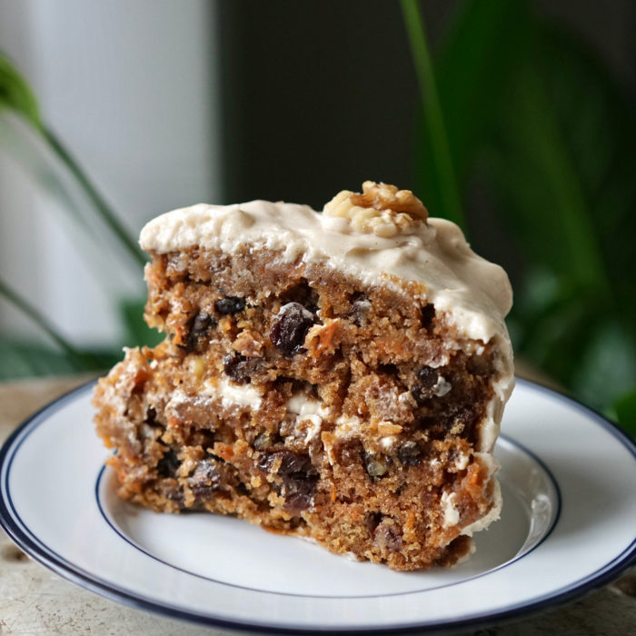 Vegan Pineapple Carrot Cake with Cinnamon Cream Cheese Frosting | Living Healthy in Seattle