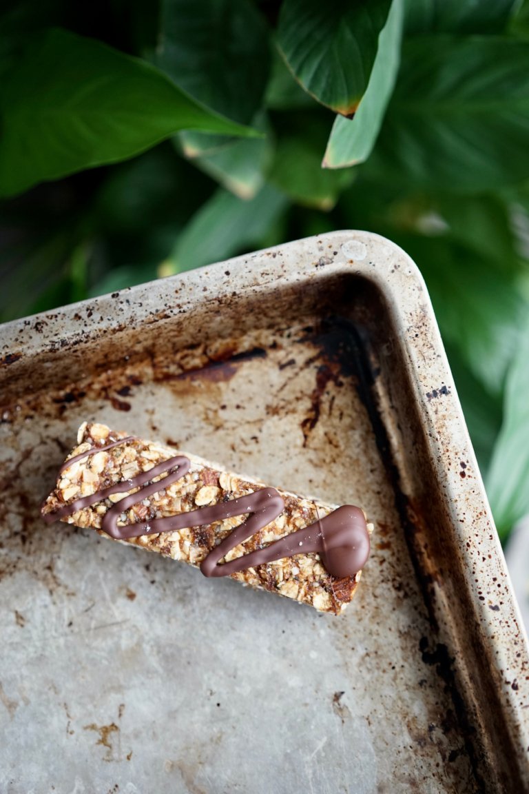 Chewy Apricot Almond Granola Bars with Dark Chocolate Living Healthy