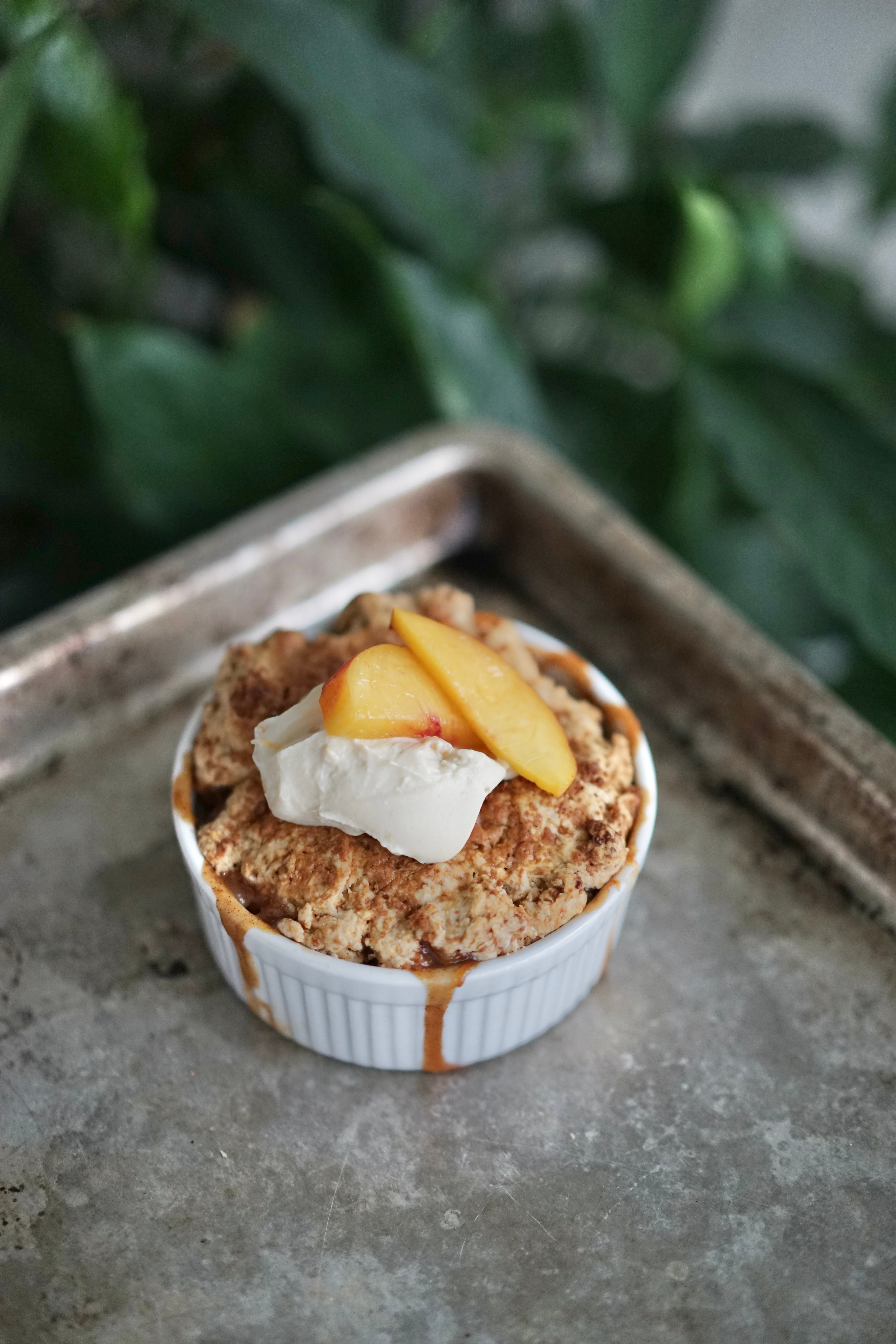 Easy Vegan Peach Cobbler | Living Healthy in Seattle