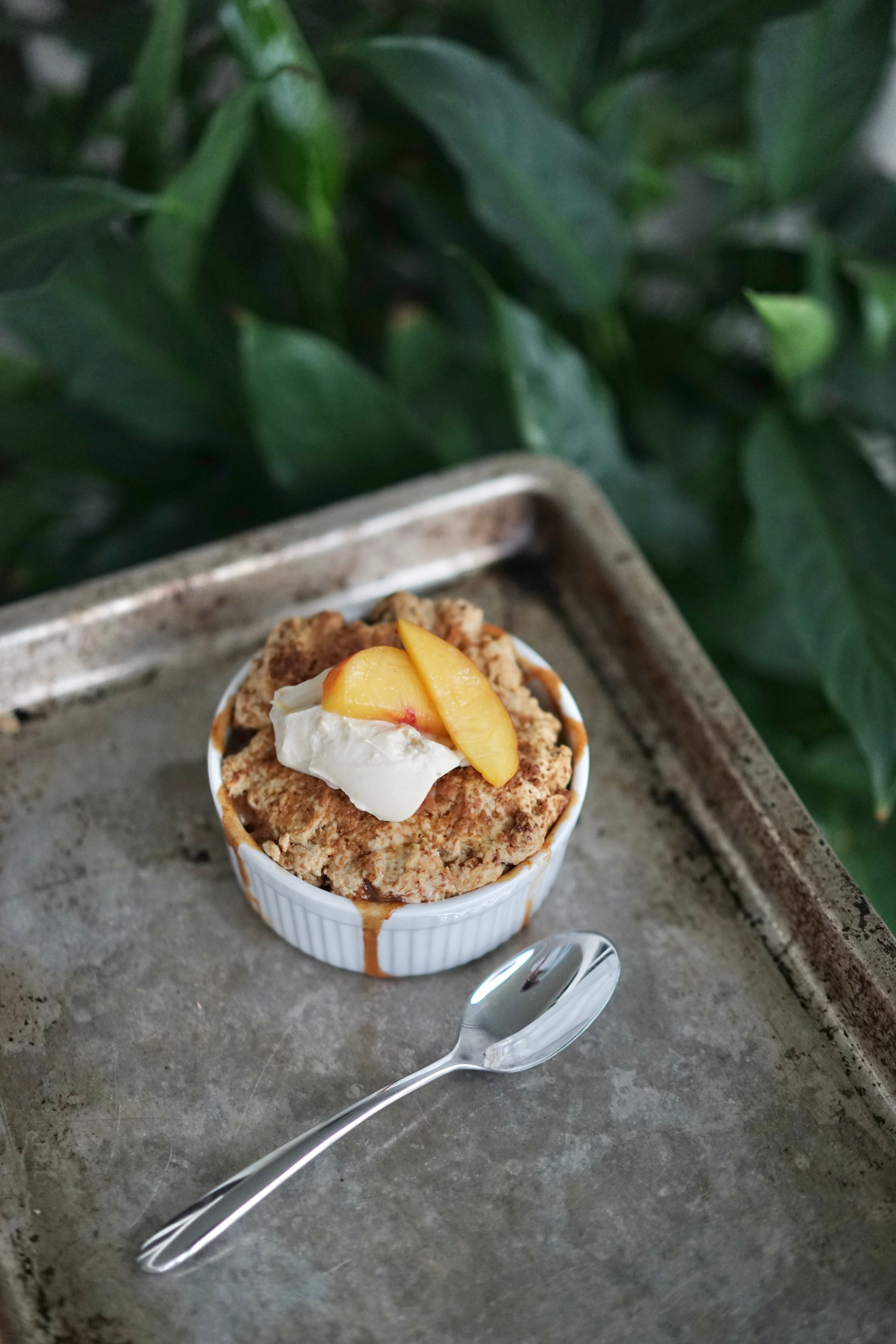 Easy Vegan Peach Cobbler | Living Healthy in Seattle