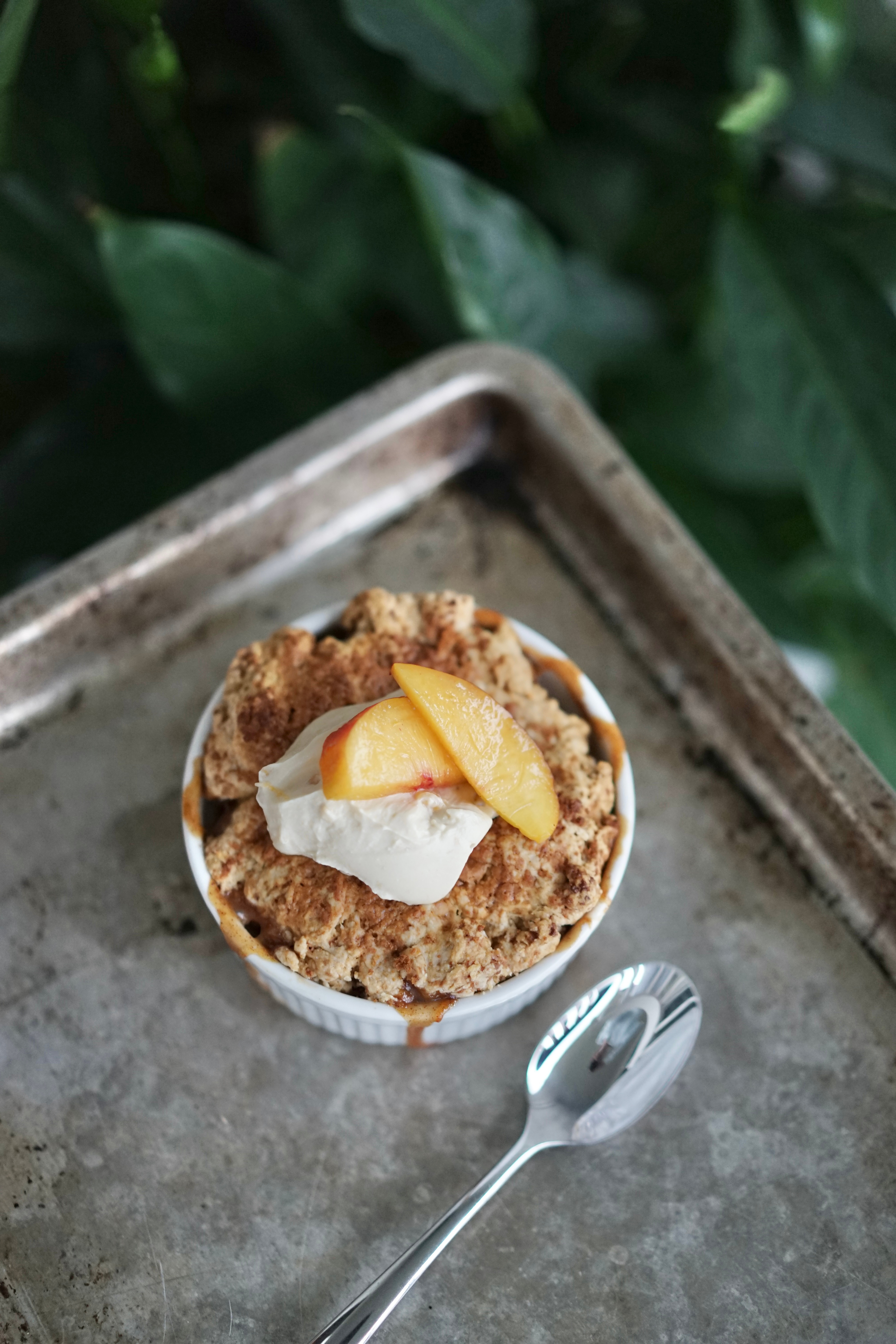 Easy Vegan Peach Cobbler | Living Healthy in Seattle