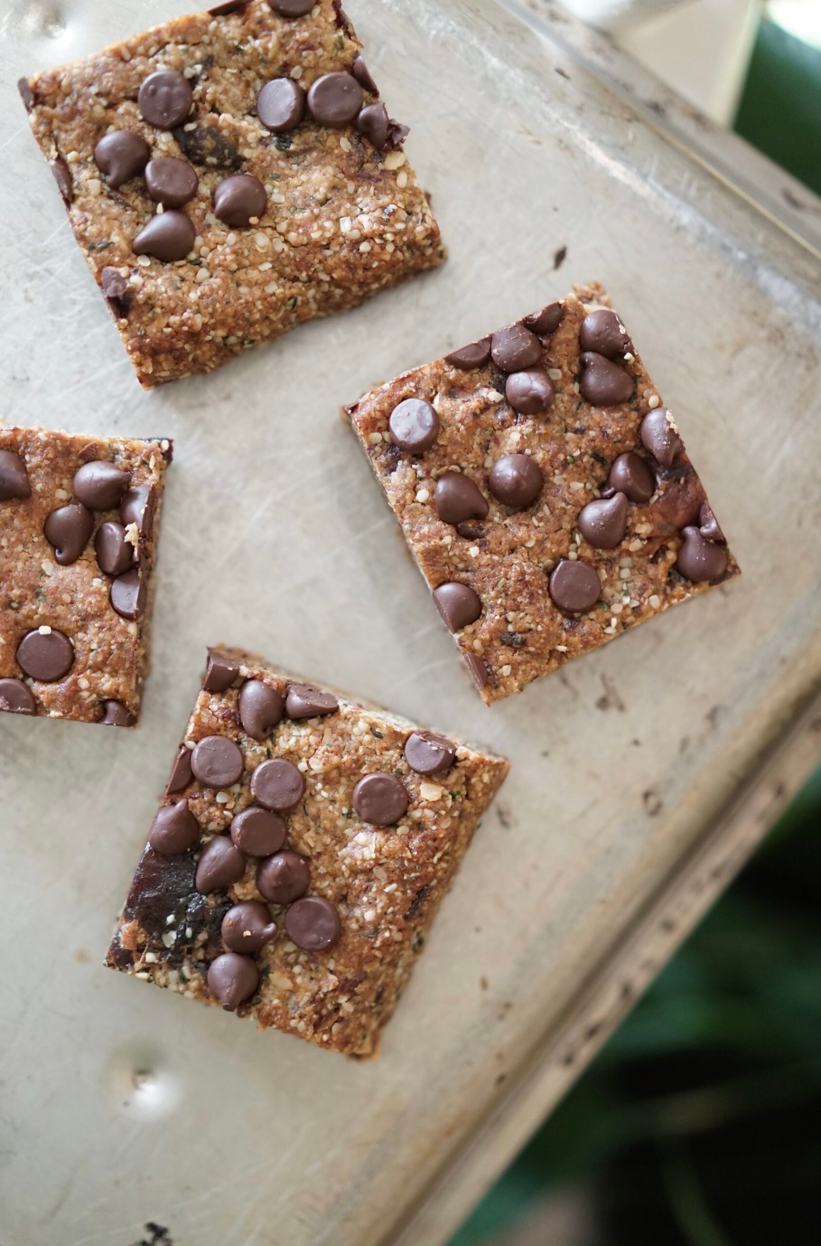Chocolate Chip Tahini Power Bars | Living Healthy in Seattle